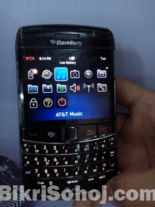 Blackbarry Bold 9700